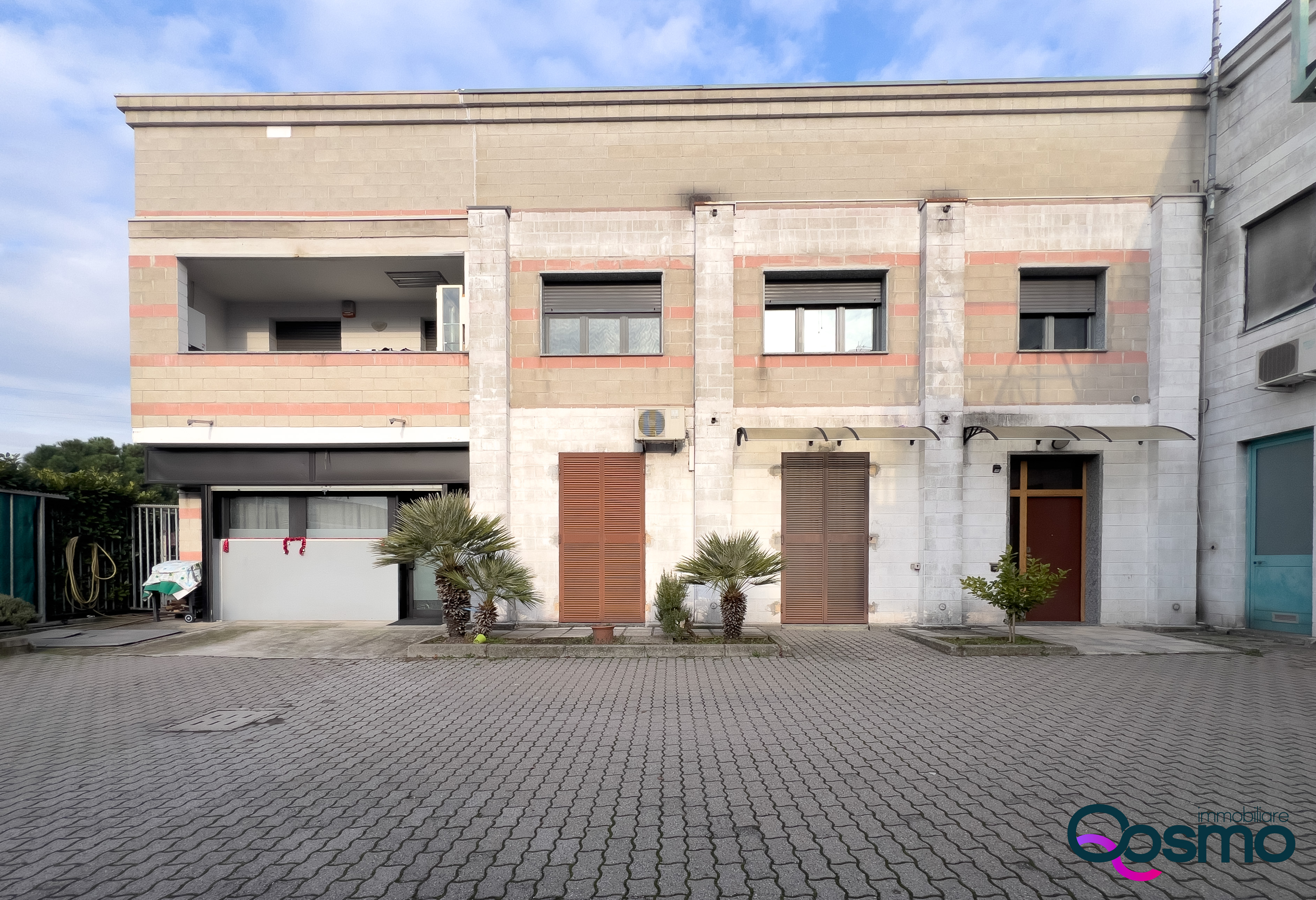 Stabile o palazzo Via P. Togliatti 1, Corsico