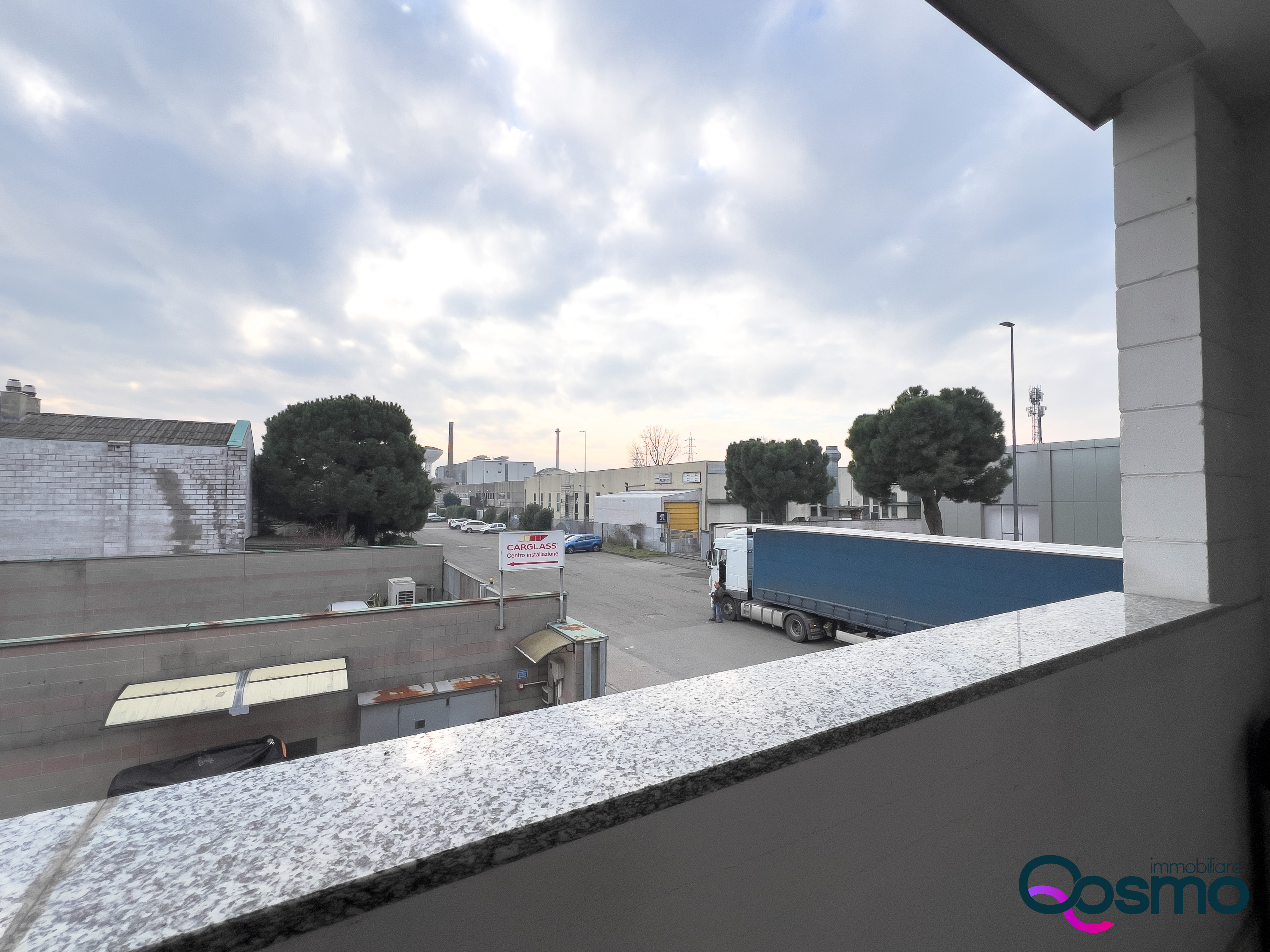 Stabile o palazzo Via P. Togliatti 1, Corsico