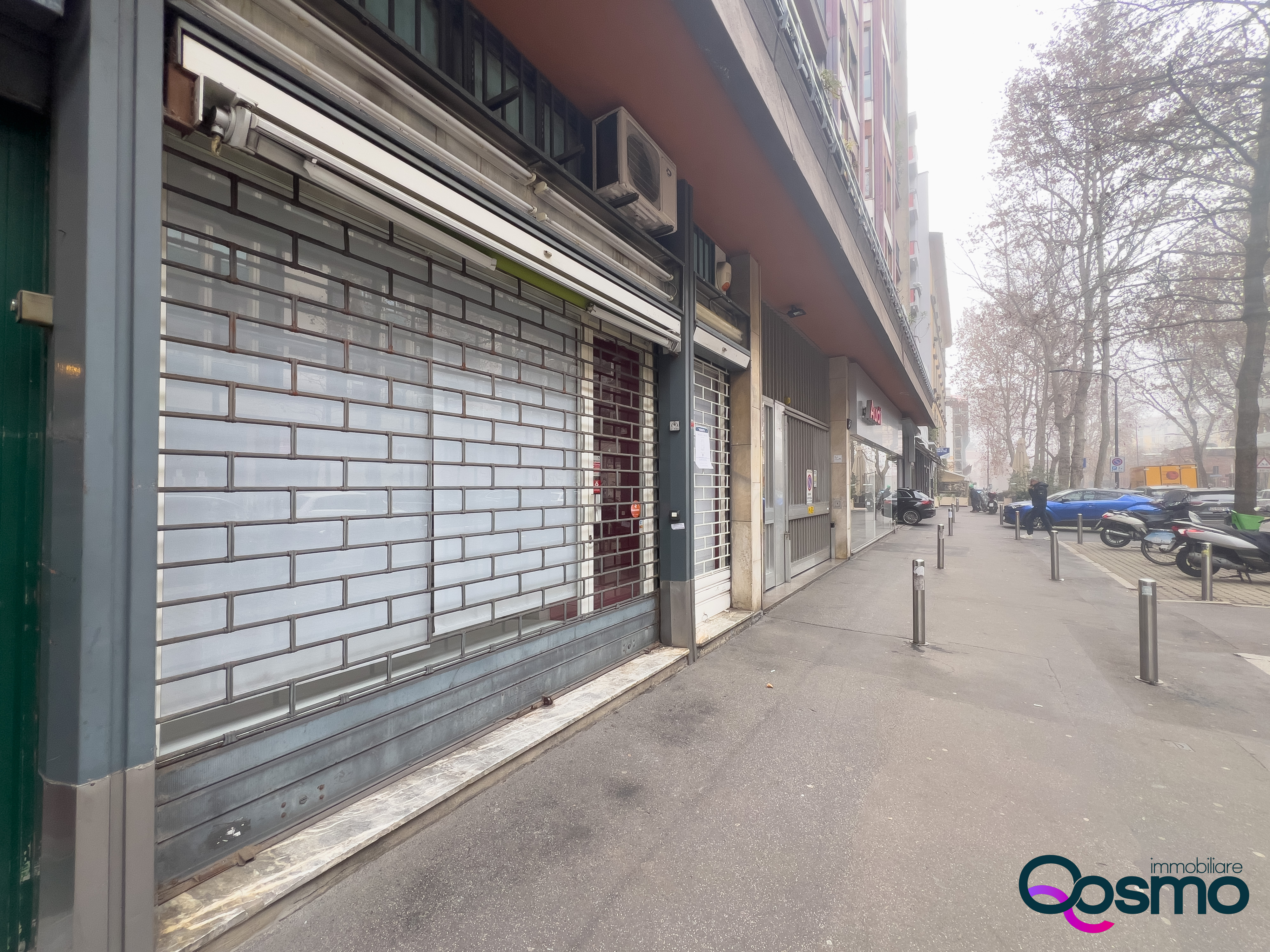 Negozi - Locali commerciali Via Luigi Sacco 5, Milano