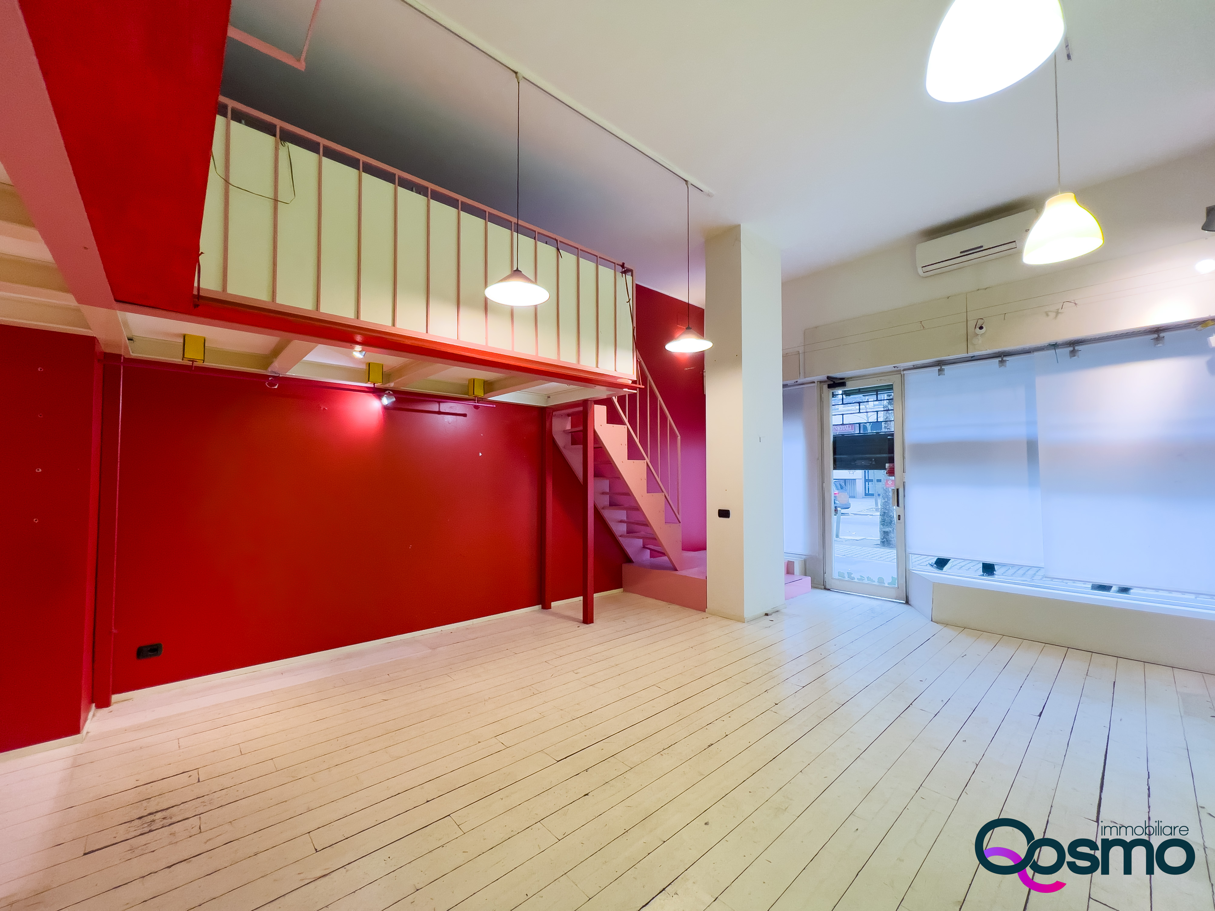 Negozi - Locali commerciali Via Luigi Sacco 5, Milano