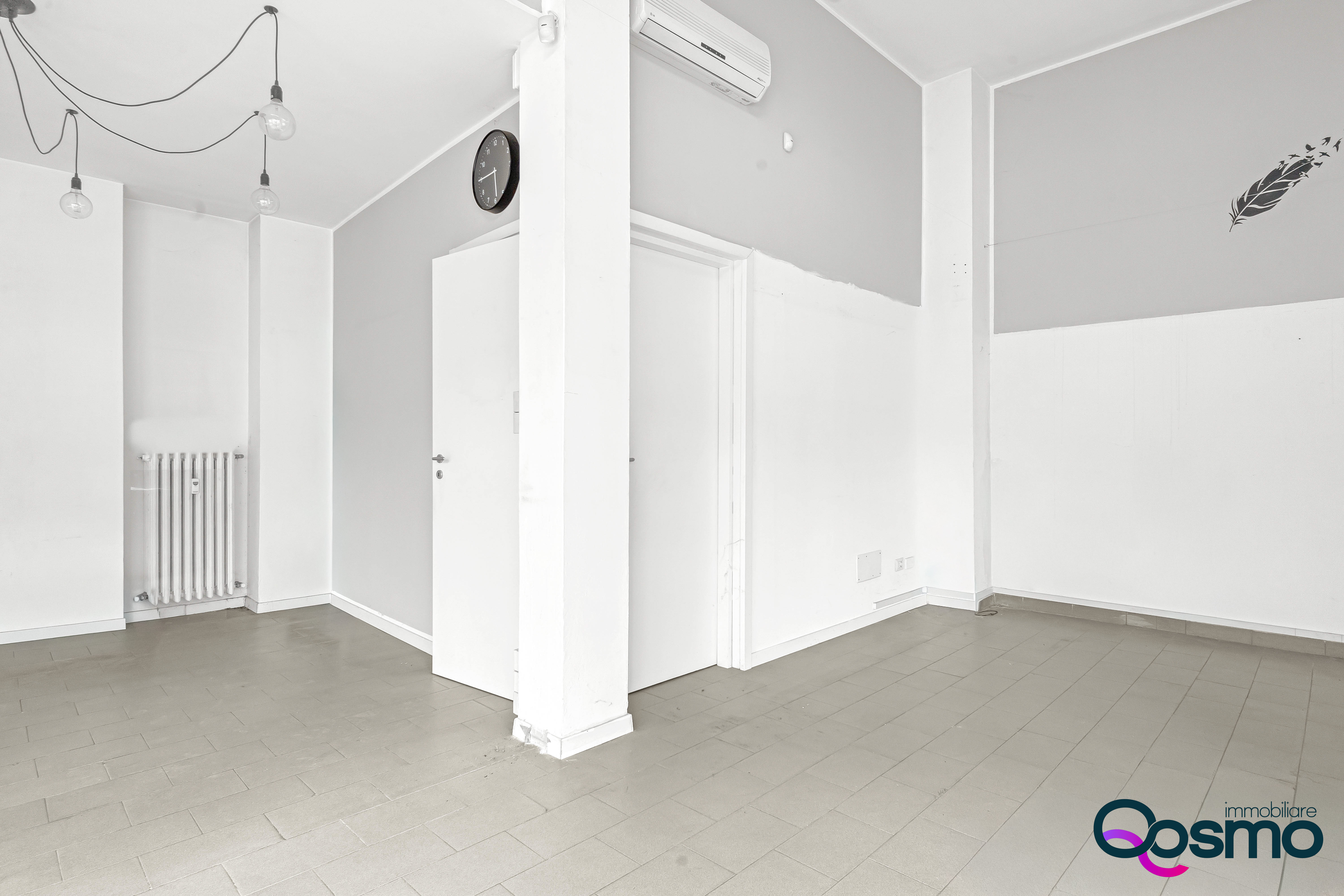 Negozi - Locali commerciali Viale Caterina da Forlì 40, Milano