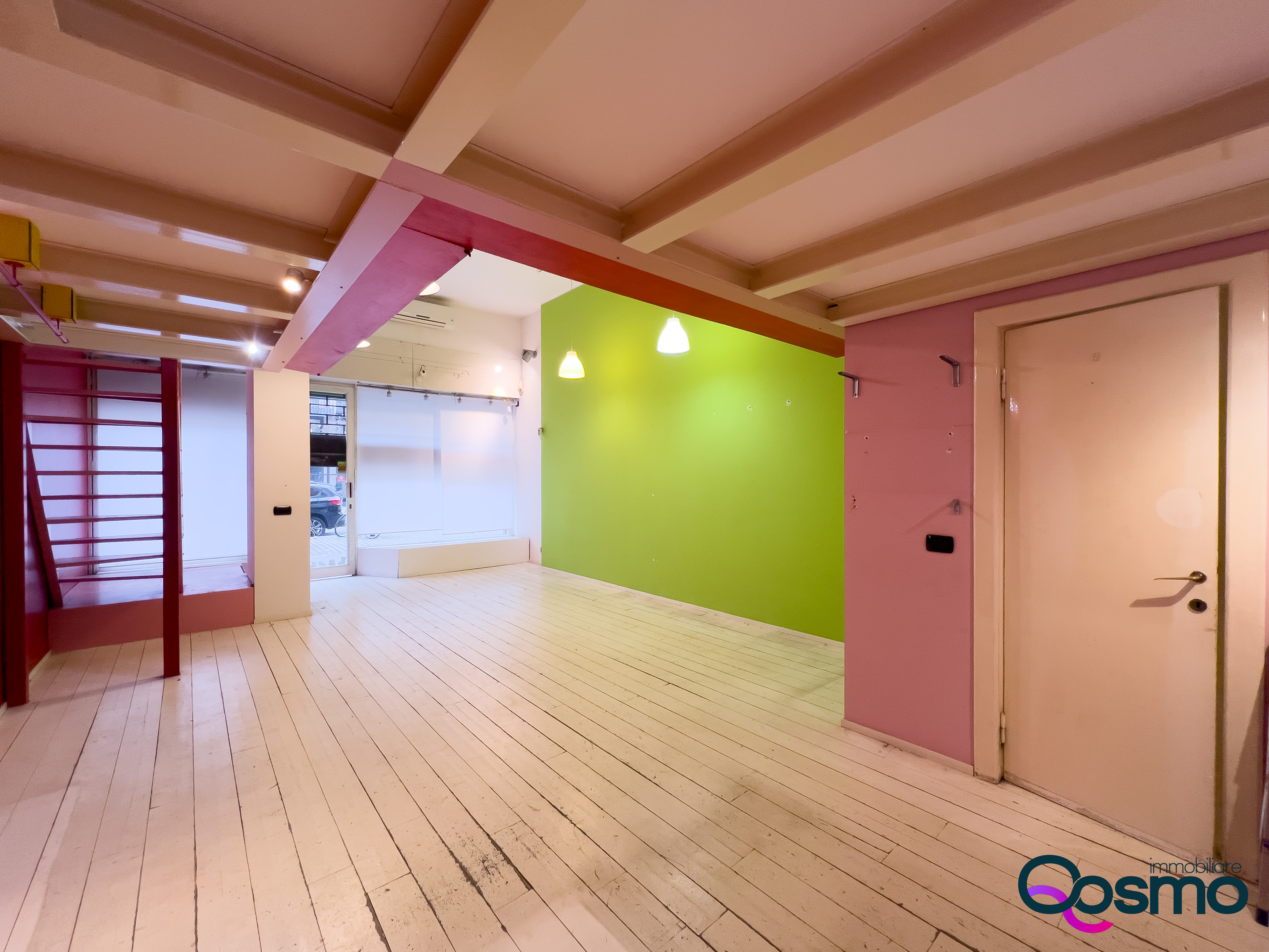 Negozi - Locali commerciali Via Luigi Sacco 5, Milano