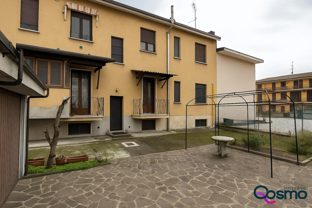 Appartamento Via della Circonvallazione 58, Rosate