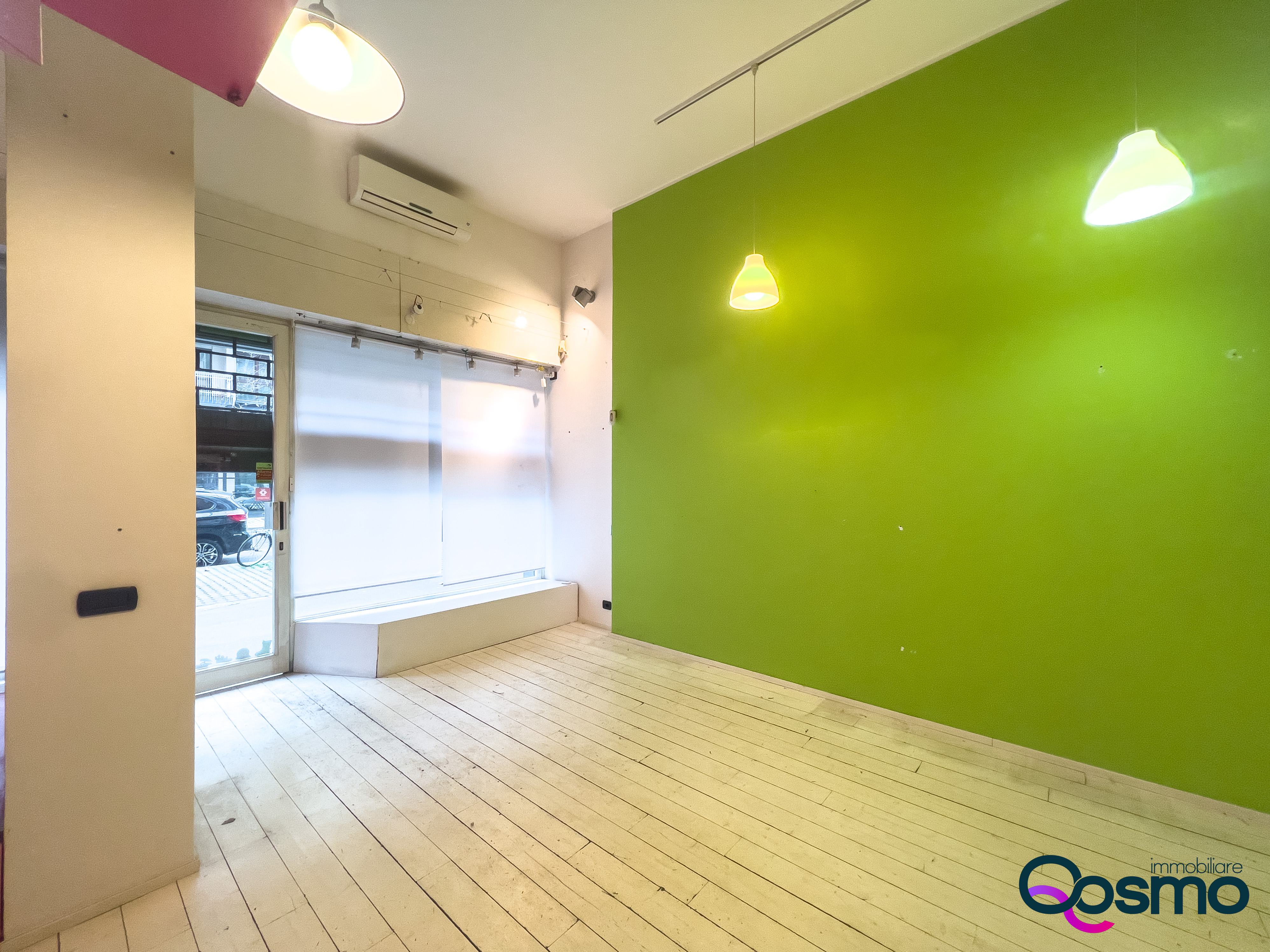 Negozi - Locali commerciali Via Luigi Sacco 5, Milano