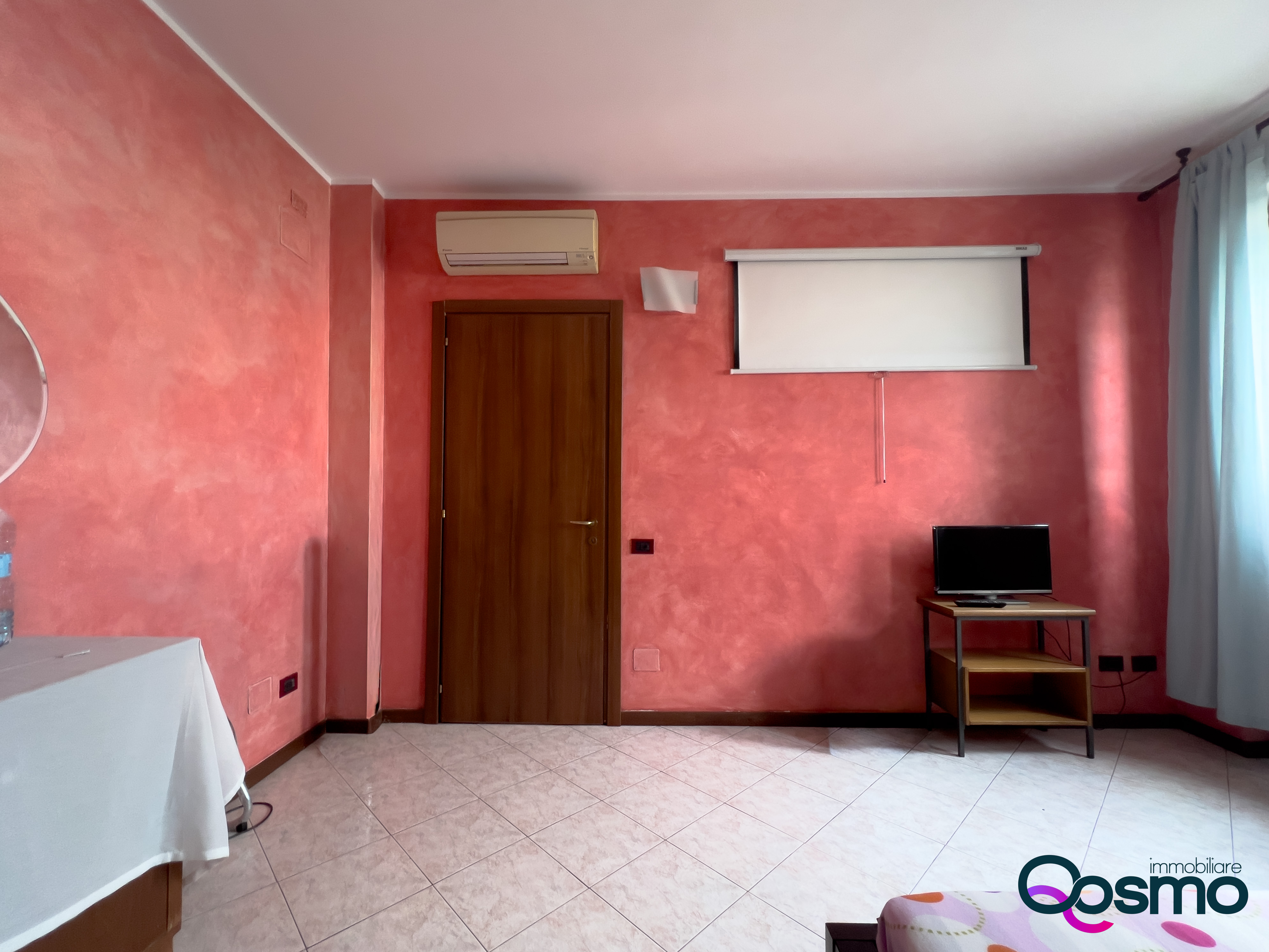 Stabile o palazzo Via P. Togliatti 1, Corsico